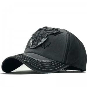 Classic Fashion Men's Street Made Old Washed Duck Tongue Cap Cow Head Patch Color Contrast Baseball Hat